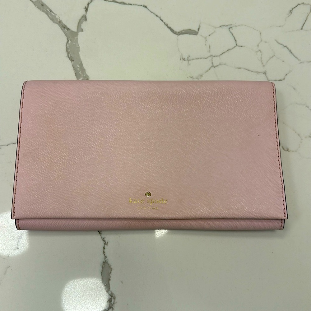 Kate Spade crossbody clutch